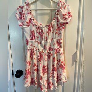 Hollister Floral Jumpsuit in White and Pink-Make an Offer!